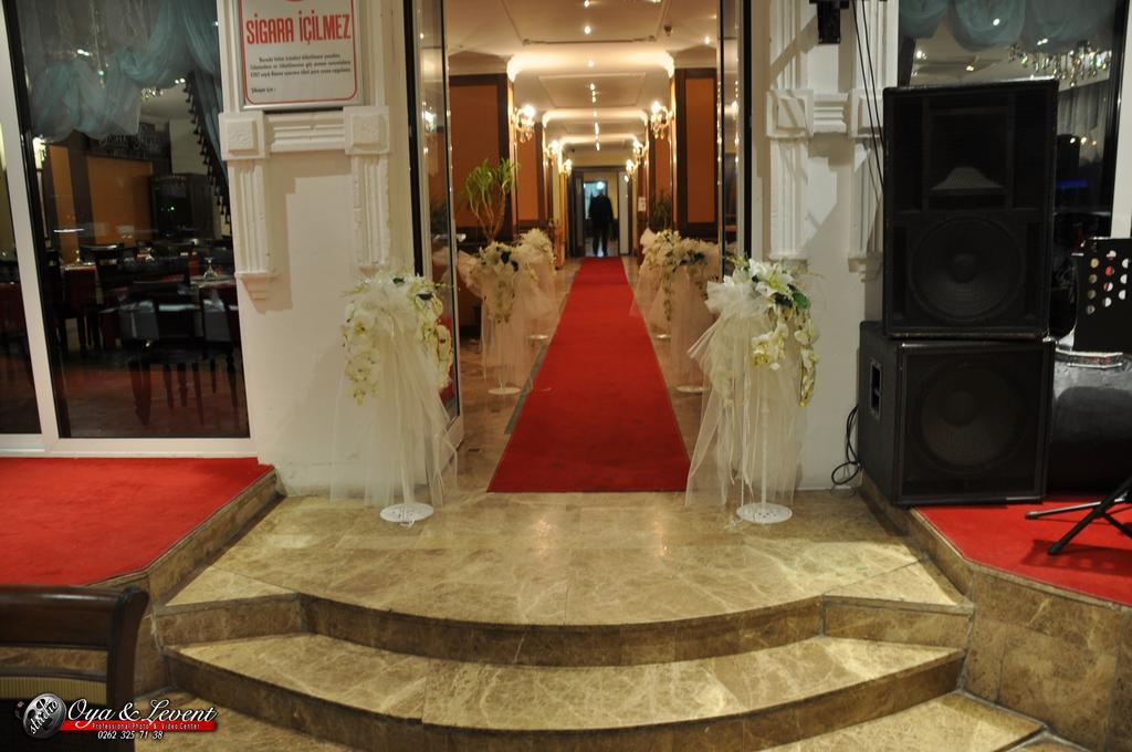 Pasha Palas Hotel Измит Экстерьер фото