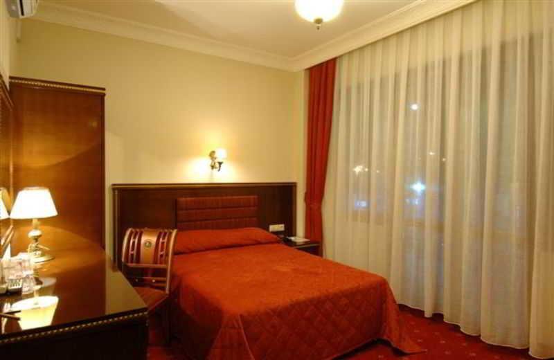 Pasha Palas Hotel Измит Экстерьер фото